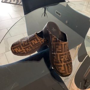 FENDI ZUCCA CLOGS /see matching clogs. Sz 8